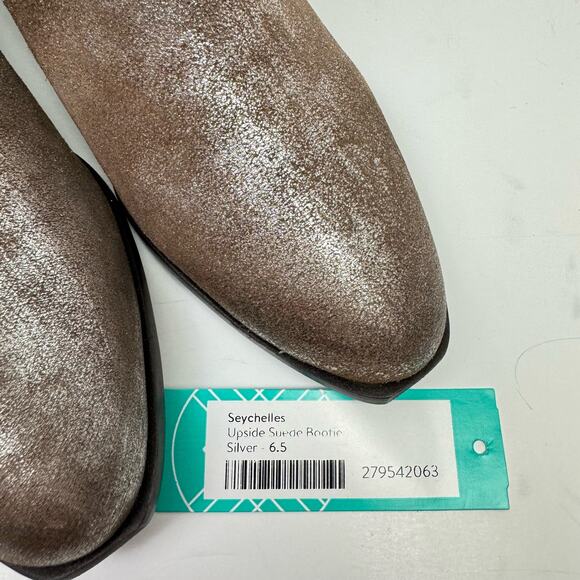 NEW Seychelles Upside Silver Metallic Suede Leather Western Bootie Ankle Boot - Picture 12 of 15